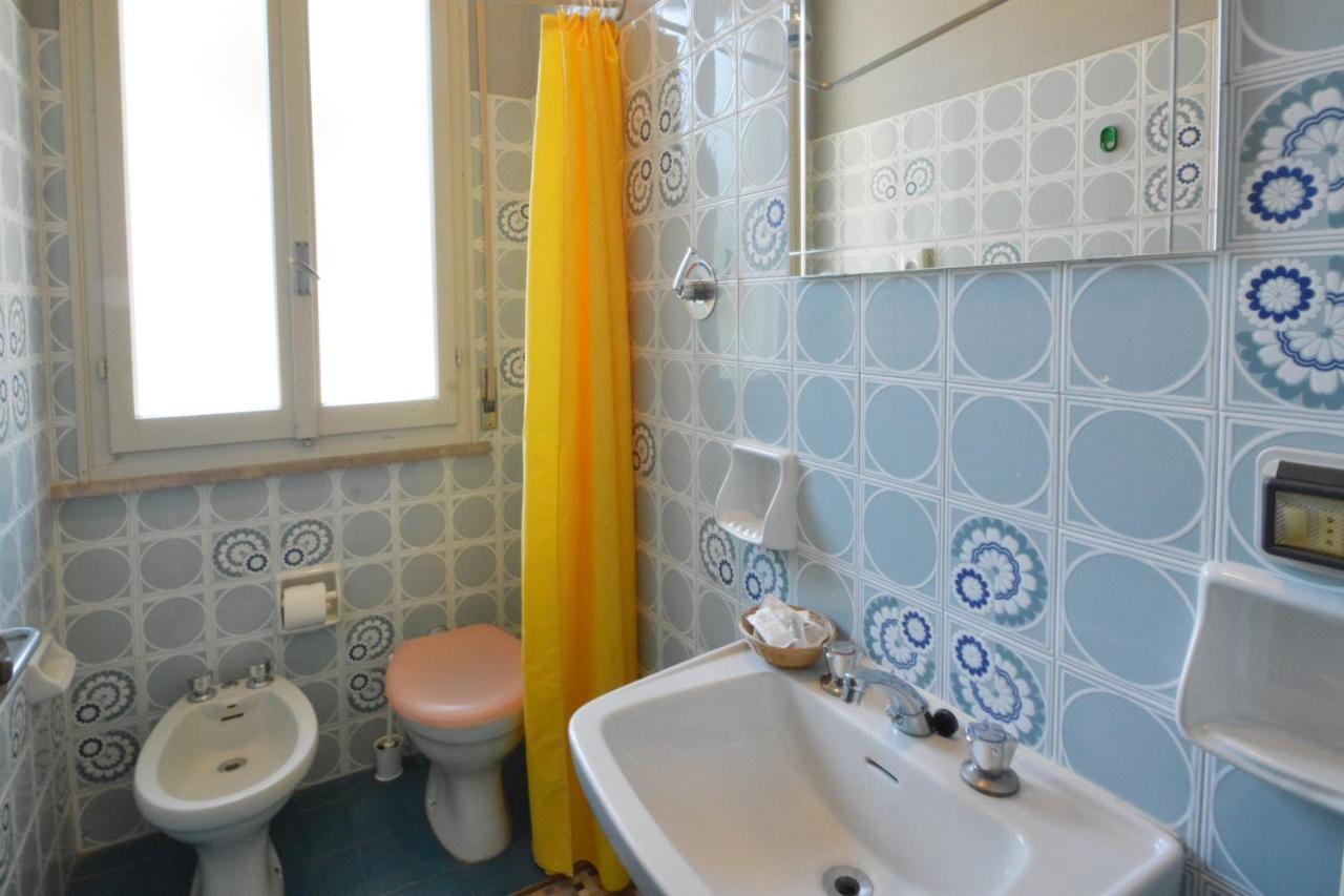 Hotel Maddalena Marina di Ravenna Bilik gambar
